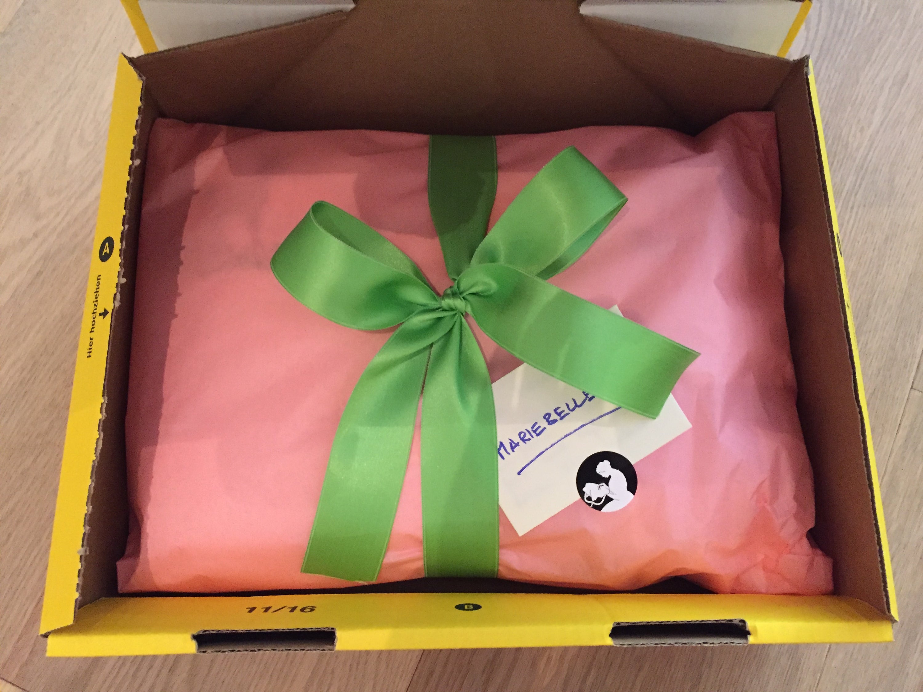 Gift wrapping option